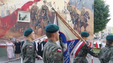 Patriotyczny mural na ścianie 