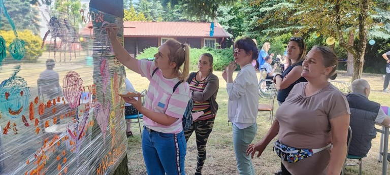 Spotkanie serc i uśmiechów. Świętowali Dzień Przyjaźni w Ślesinie