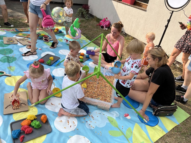 Stopery do uszu dla rodziców, dla dzieci świetna zabawa. Family Spot w Koninie