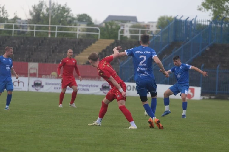 Derby dla Górnika Konin. Wygrane SMS-u Ślesin i Olimpii Koło, remis SKP