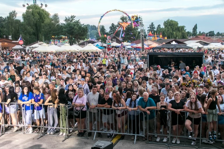 Dni Ślesina 2024 wystartowały! W sobotę wystąpił GrubSon, dziś zagra Long&Junior