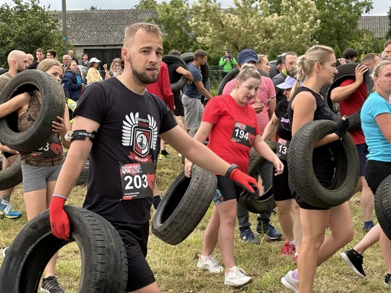 „Diabelnie boscy” kibicowali uczestnikom „Husar Race”