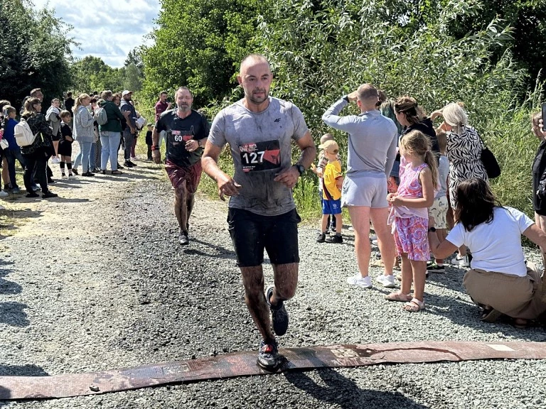 „Diabelnie boscy” kibicowali uczestnikom „Husar Race”