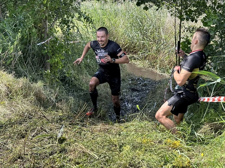 „Diabelnie boscy” kibicowali uczestnikom „Husar Race”