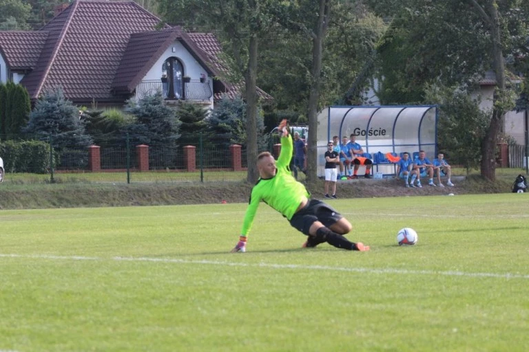 Błękitni bezlitośni dla Oriona. Derby Konina w II rundzie