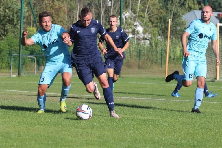 Błękitni bezlitośni dla Oriona. Derby Konina w II rundzie