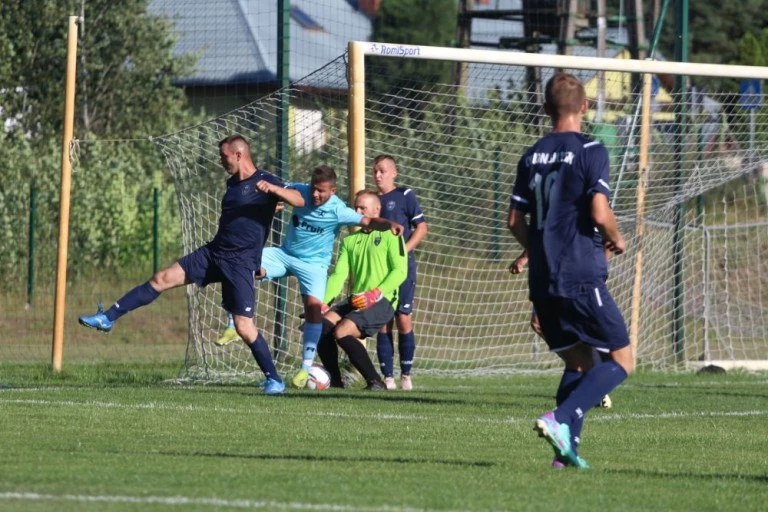 Błękitni bezlitośni dla Oriona. Derby Konina w II rundzie