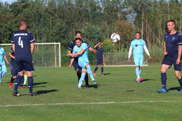 Błękitni bezlitośni dla Oriona. Derby Konina w II rundzie