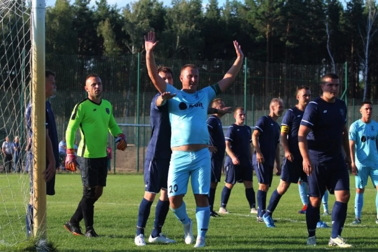 Błękitni bezlitośni dla Oriona. Derby Konina w II rundzie