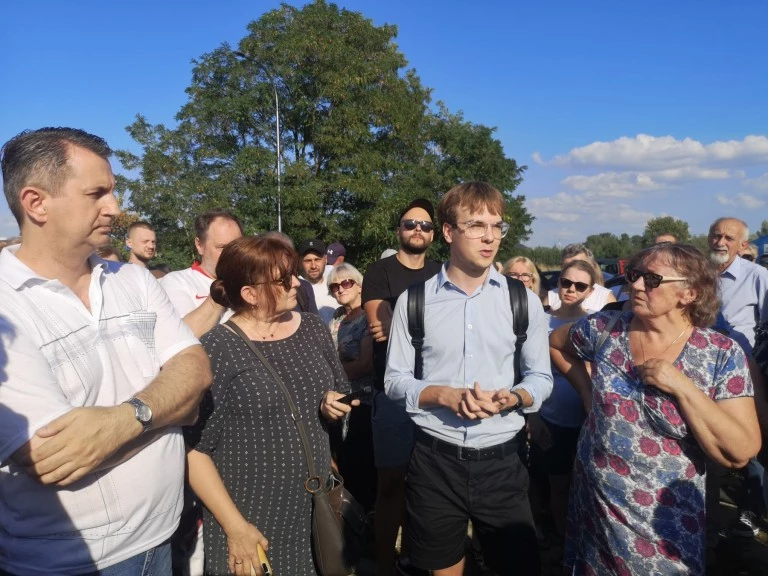 Mieszkańcy osiedla Sikorskiego protestują przeciwko budowie nowych bloków