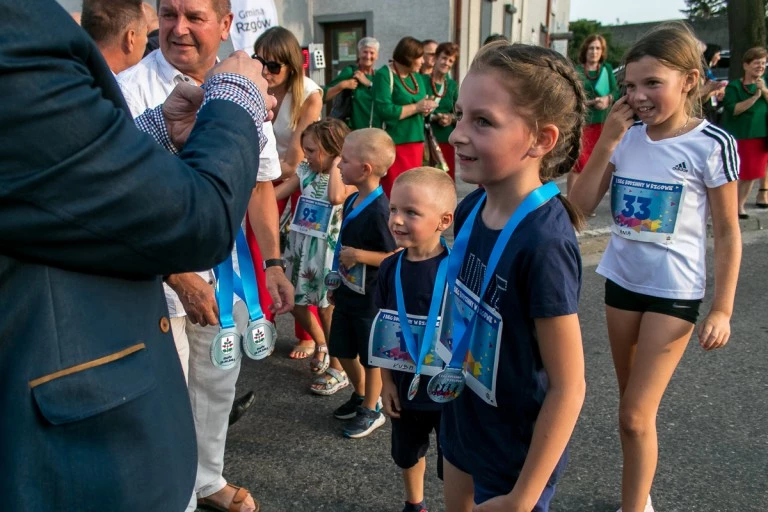 Rzgów. To był pierwszy tego typu bieg. Na starcie blisko setka zawodników