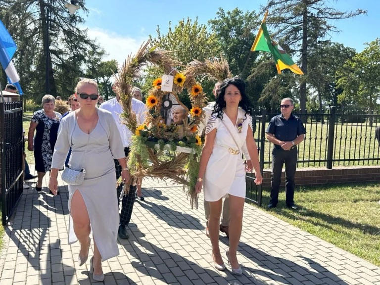 Dożynki w Kryszkowicach. Gmina Wierzbinek dziękuje za plony