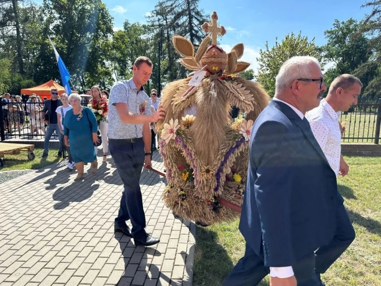 Dożynki w Kryszkowicach. Gmina Wierzbinek dziękuje za plony