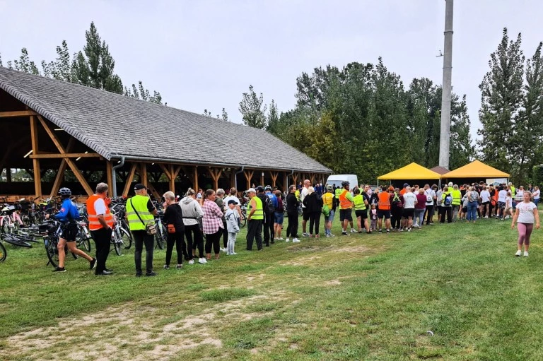 Rajd Rowerowy w Grodźcu. Nagrody, spektakl i edukacja ekologiczna