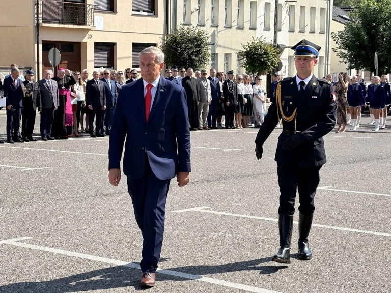 Remiza na miarę XXI wieku. W Rychwale otwarto nową strażnicę