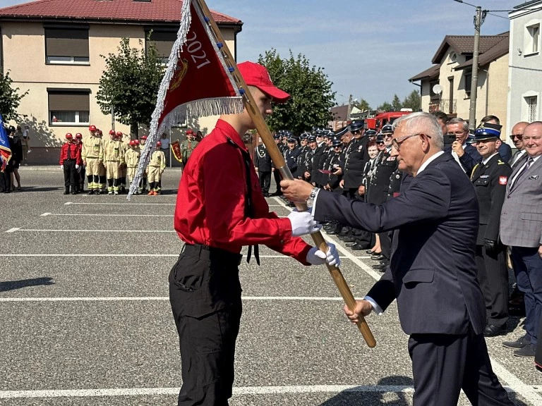 Remiza na miarę XXI wieku. W Rychwale otwarto nową strażnicę