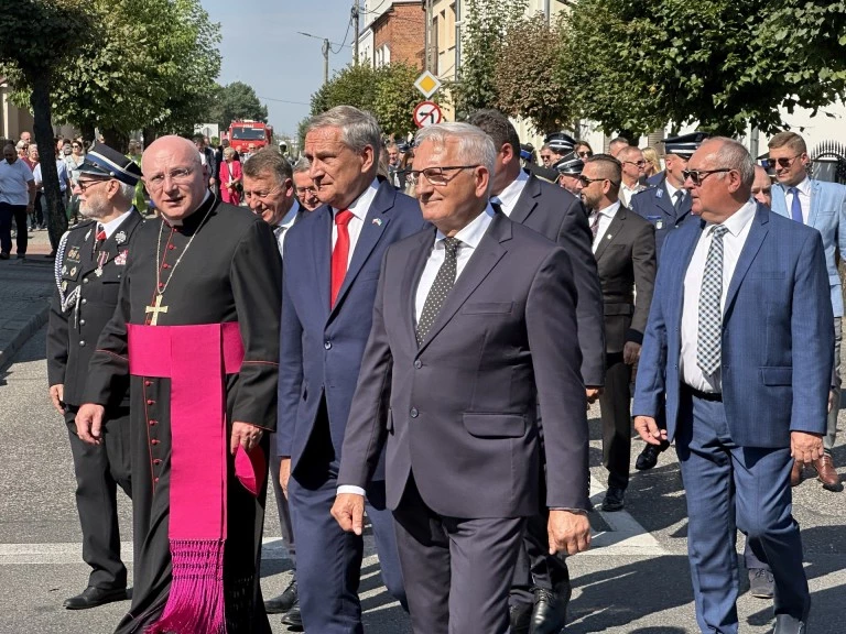 Remiza na miarę XXI wieku. W Rychwale otwarto nową strażnicę