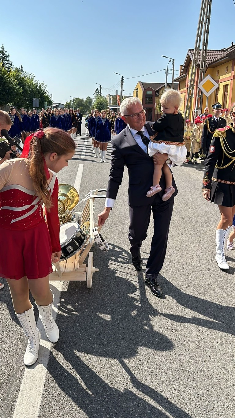 Remiza na miarę XXI wieku. W Rychwale otwarto nową strażnicę