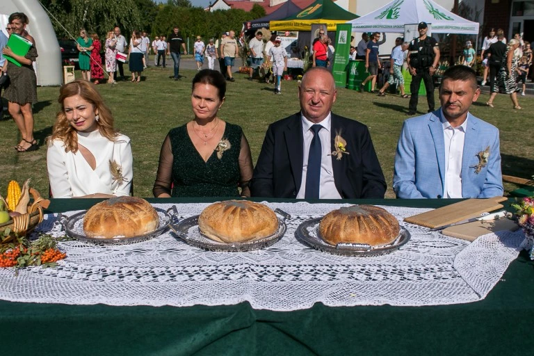 Plon niesiemy, plon. Świętowali rolnicy z całego powiatu konińskiego