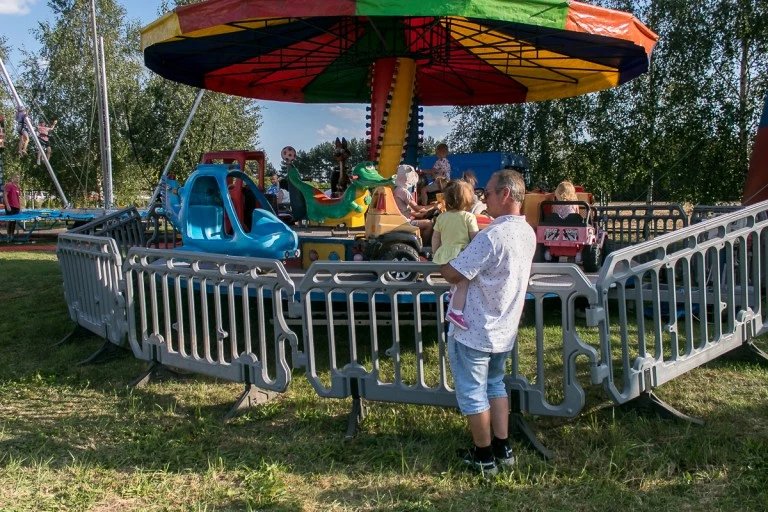 Plon niesiemy, plon. Świętowali rolnicy z całego powiatu konińskiego