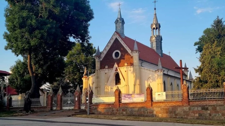 Ratowanie zabytków w gminie Wierzbinek. Rusza renowacja kościołów