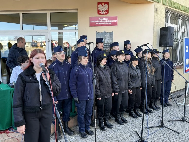 Uczą szacunku do munduru. Ślubowanie w Zespole Szkół CKU w Koninie