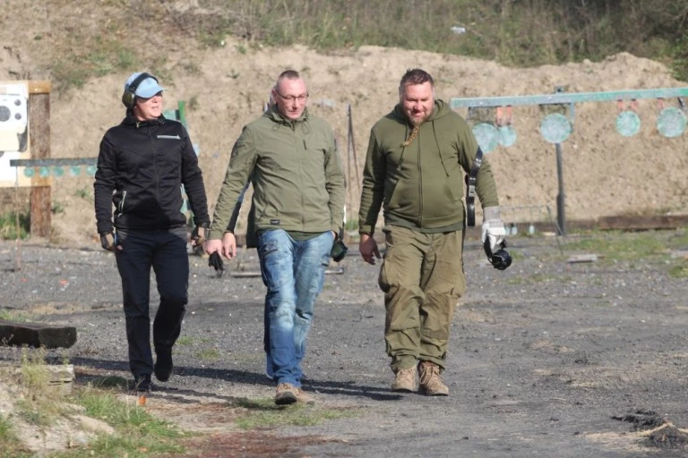 Pamięć o Arkadiuszu Mielcarku ciągle żywa. W Kazimierzu Biskupim rozegrano II zawody strzeleckie