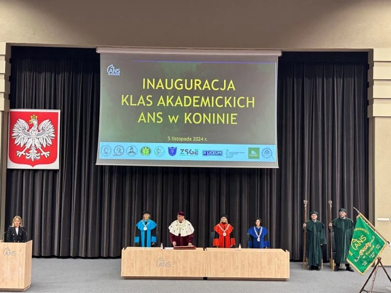 ANS Konin otwiera drzwi dla uczniów. Klasy akademickie na inauguracji