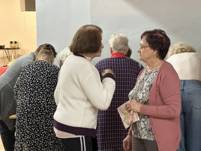 Międzypokoleniowe spotkania w szkole. Warsztaty dla seniorów