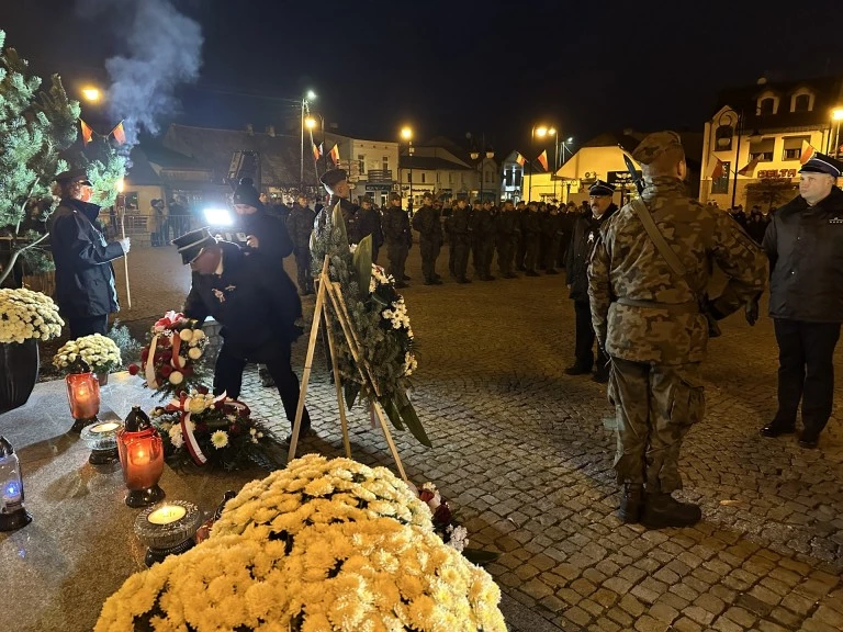 Ślesin świętował niepodległość. Msza za ojczyznę i apel pamięci