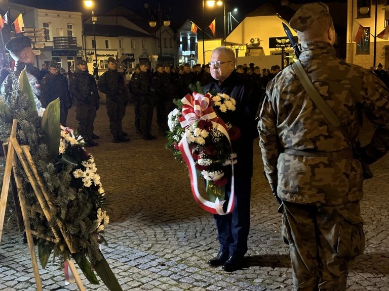 Ślesin świętował niepodległość. Msza za ojczyznę i apel pamięci