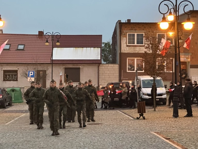 Ślesin świętował niepodległość. Msza za ojczyznę i apel pamięci