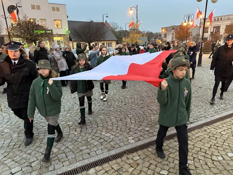 Ślesin świętował niepodległość. Msza za ojczyznę i apel pamięci