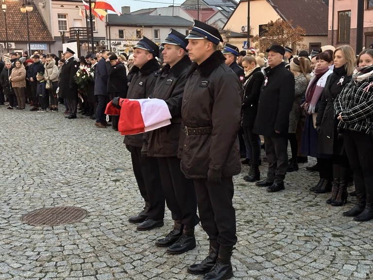 Ślesin świętował niepodległość. Msza za ojczyznę i apel pamięci