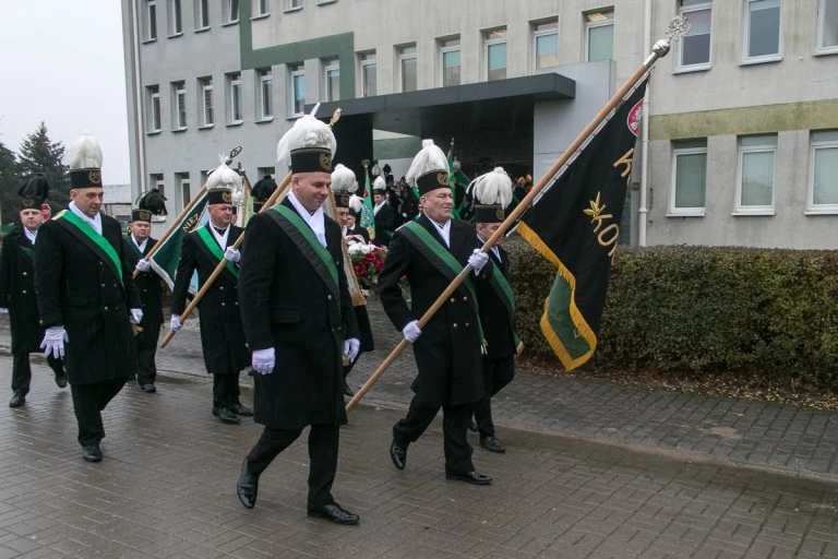 Górnicy oddali hołd swojej patronce. W środę dalszy ciąg Barbórki