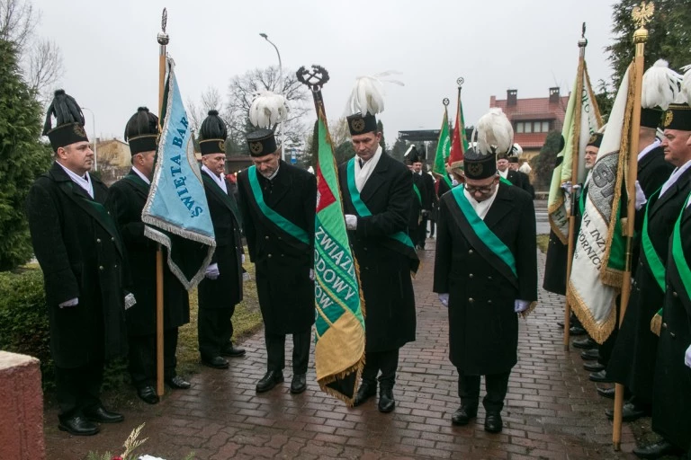 Górnicy oddali hołd swojej patronce. W środę dalszy ciąg Barbórki