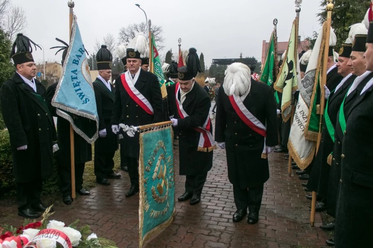 Górnicy oddali hołd swojej patronce. W środę dalszy ciąg Barbórki