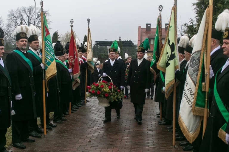 Górnicy oddali hołd swojej patronce. W środę dalszy ciąg Barbórki