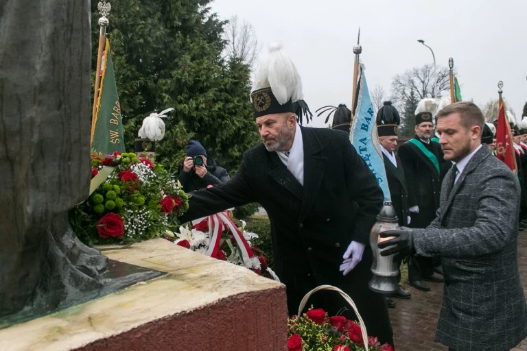 Górnicy oddali hołd swojej patronce. W środę dalszy ciąg Barbórki