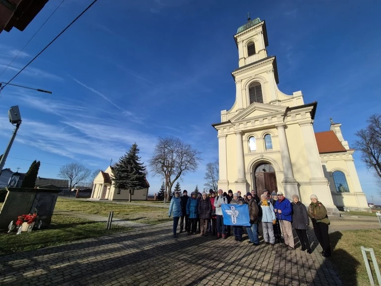 Ruszyli śladami powstania styczniowego. Na trasie spotkali… kosynierów