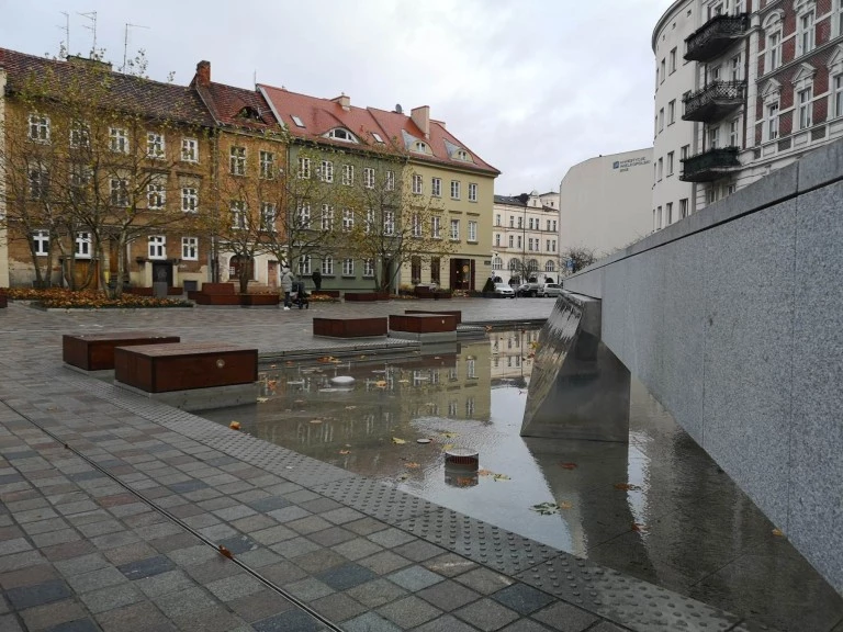 Do tej fontanny nikt jeszcze nie wpadł, a konserwator się na nią zgodził