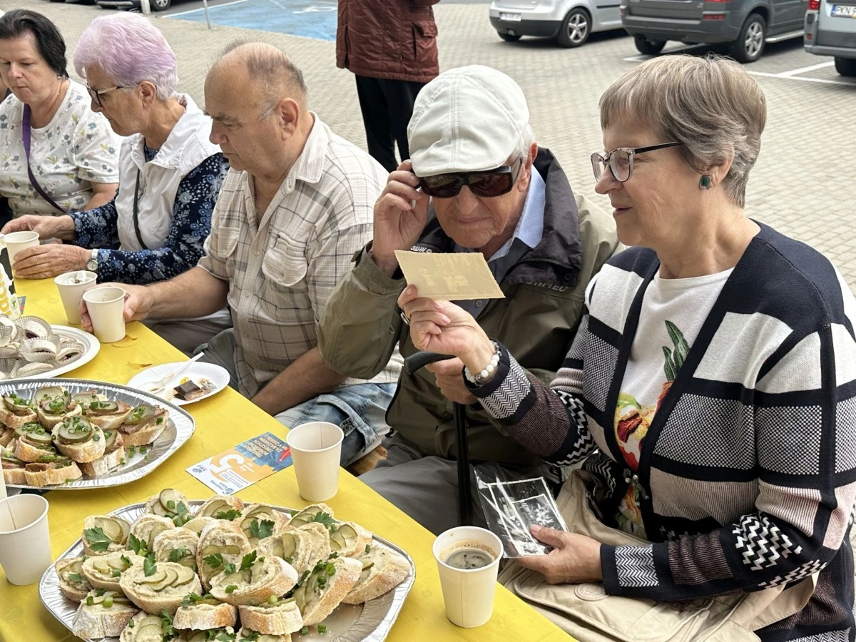 Piknik w centrum Konina. Mieszkańcy wspominali i się integrowali