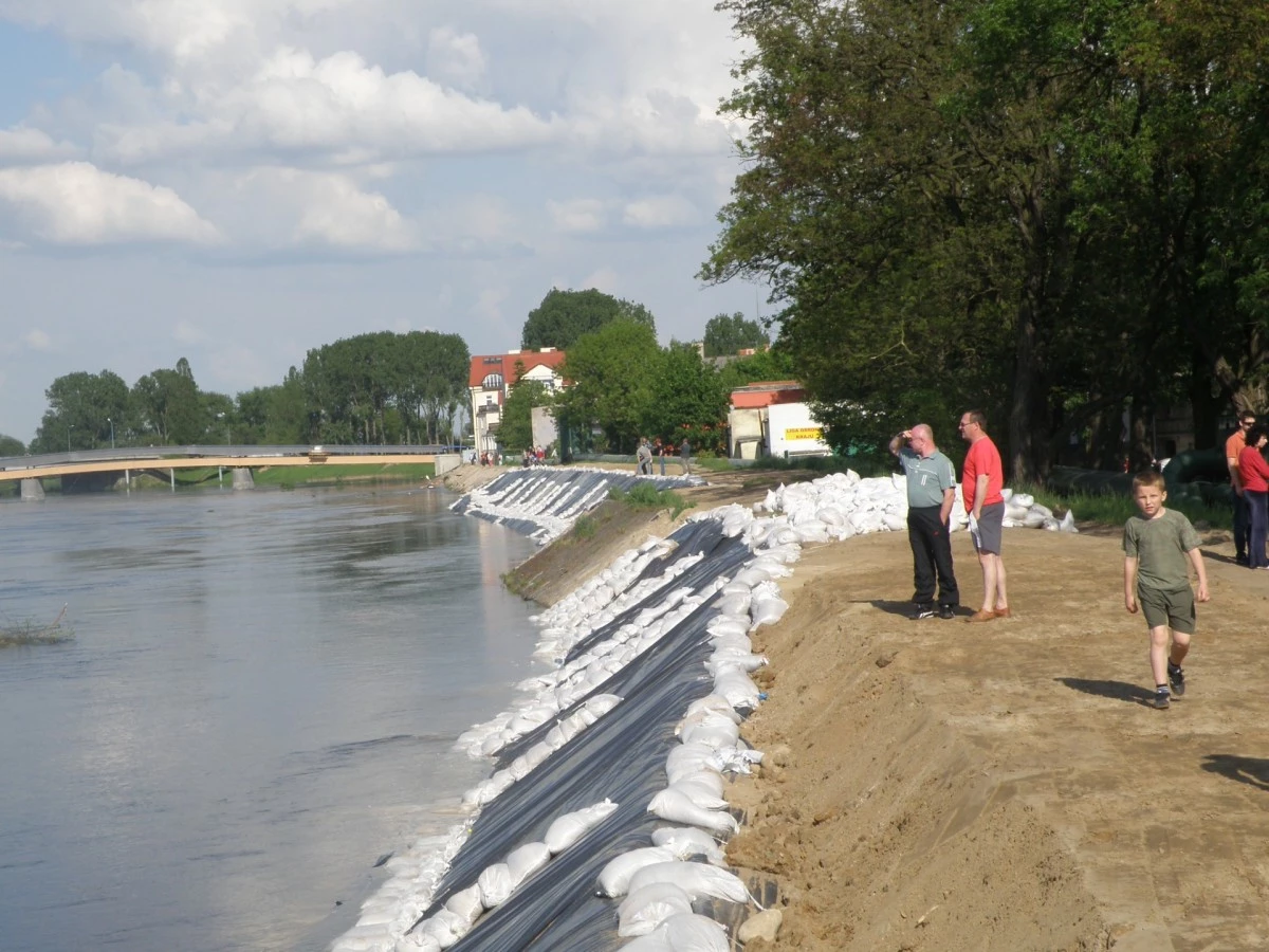 Wielka woda w Koninie. W 2010 roku nie było tak źle jak sto lat temu