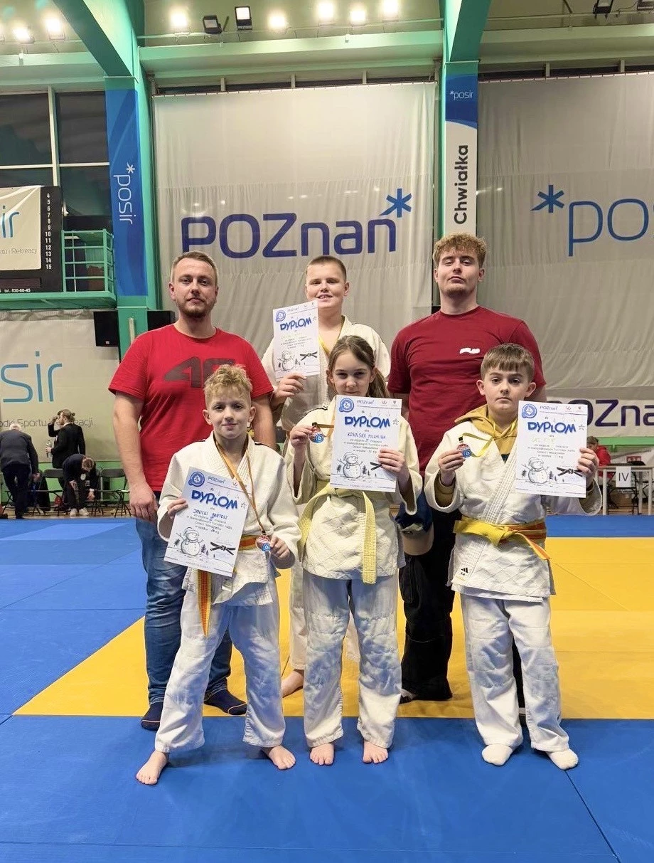 Złote medale dla UKS Judo Tuliszków. Filip Gaj i Fabian Cieślak triumfują w Poznaniu