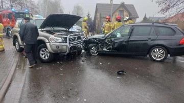 Niebezpieczne warunki na drogach. Kolejny wypadek w gminie Krzymów