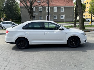 Seat Toledo 1.2 benzyna rok 2014 Zarejestrowany Bezwypadkowy