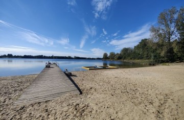 Sprzedam działkę w okolicy jeziora - Mniszki gm. Skulsk